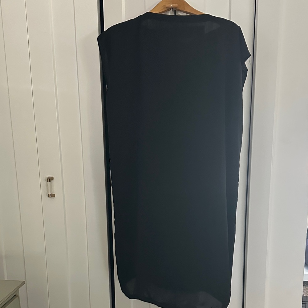 Nubu Hungarian designer Elegant Black Sleeveless Dress